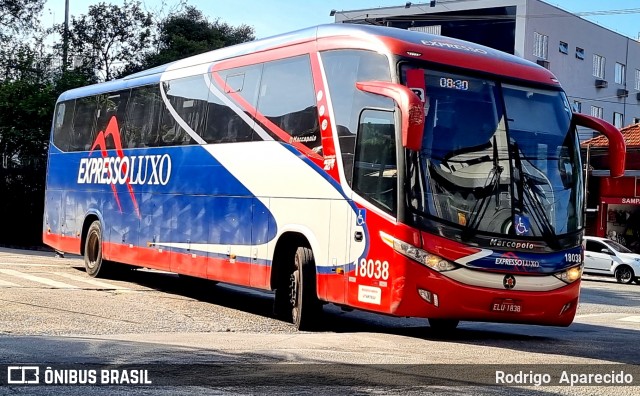 Expresso Luxo 18038 na cidade de São Paulo, São Paulo, Brasil, por Rodrigo  Aparecido. Número da foto: #11905696.