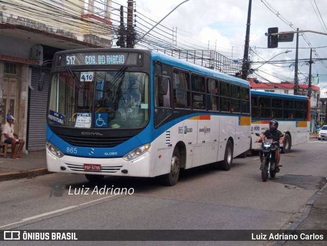 Transportadora Globo 865 na cidade de Recife, Pernambuco, Brasil, por Luiz Adriano Carlos. Número da foto: #11907772.