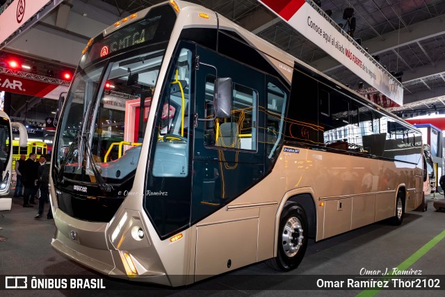 BECCAR - Carrocerías Hermanos Becerra URVIABUS G4 MT na cidade de Álvaro Obregón, Ciudad de México, México, por Omar Ramírez Thor2102. Número da foto: #11908751.