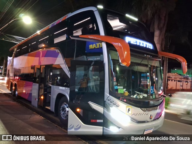 Transportadora Turística Petitto 6500 na cidade de Jaboticabal, São Paulo, Brasil, por Daniel Aparecido De Souza. Número da foto: #11907459.