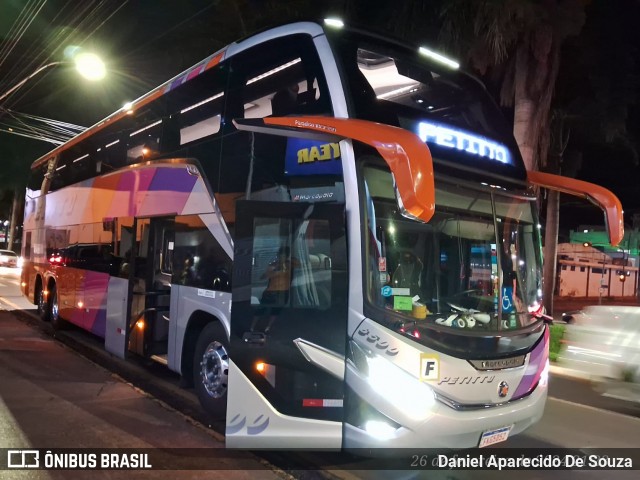 Transportadora Turística Petitto 6500 na cidade de Jaboticabal, São Paulo, Brasil, por Daniel Aparecido De Souza. ID da foto: 11907459.