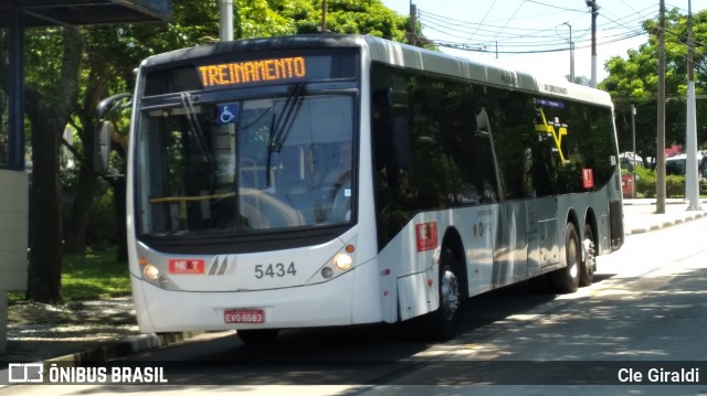 Next Mobilidade - ABC Sistema de Transporte 5434 na cidade de São Paulo, São Paulo, Brasil, por Cle Giraldi. ID da foto: 11837844.