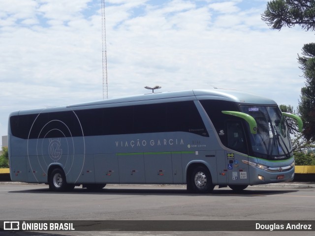 Viação Garcia 8144 na cidade de Londrina, Paraná, Brasil, por Douglas Andrez. Número da foto: #11838702.
