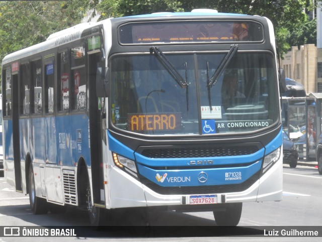 Viação Verdun B71028 na cidade de Rio de Janeiro, Rio de Janeiro, Brasil, por Luiz Guilherme. ID da foto: 11840936.