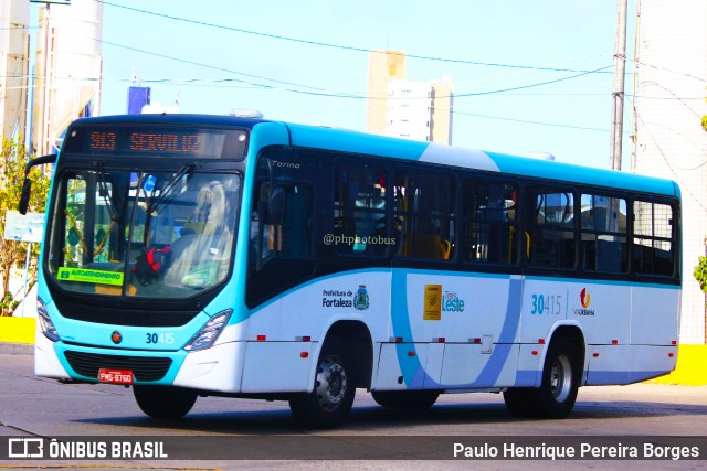 Via Urbana 30415 na cidade de Fortaleza, Ceará, Brasil, por Paulo Henrique Pereira Borges. Número da foto: #11844667.