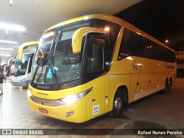 Viação Itapemirim 60039 na cidade de Teófilo Otoni, Minas Gerais, Brasil, por Rafael Nunes Pereira. Número da foto: #11844492.