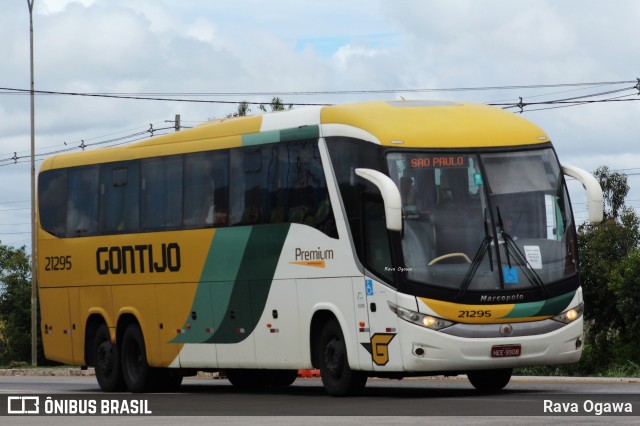 Empresa Gontijo de Transportes 21295 na cidade de Vitória da Conquista, Bahia, Brasil, por Rava Ogawa. ID da foto: 11843385.