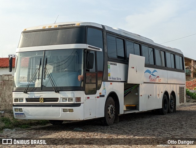 Vaniel Tur 15105 na cidade de Luís Correia, Piauí, Brasil, por Otto Danger. ID da foto: 11844527.