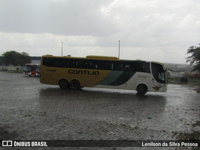 Empresa Gontijo de Transportes 17085 na cidade de Caruaru, Pernambuco, Brasil, por Lenilson da Silva Pessoa. ID da foto: 11844025.