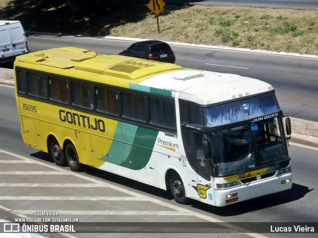 Empresa Gontijo de Transportes 15695 na cidade de Belo Horizonte, Minas Gerais, Brasil, por Lucas Vieira. ID da foto: 11844918.