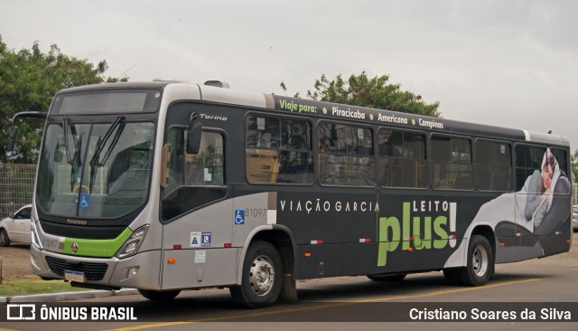 Viação Garcia 81097 na cidade de Maringá, Paraná, Brasil, por Cristiano Soares da Silva. Número da foto: #11847806.