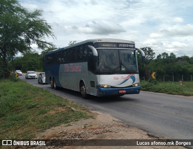 Tião Turismo 7669 na cidade de Espinosa, Minas Gerais, Brasil, por Lucas afonso.mk Borges. Número da foto: #11846590.
