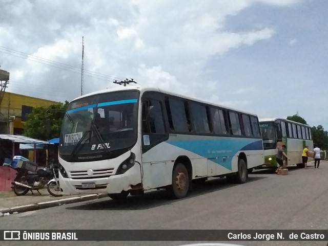 Ônibus Particulares JVE2C53 na cidade de Santa Luzia do Pará, Pará, Brasil, por Carlos Jorge N.  de Castro. Número da foto: #11849341.