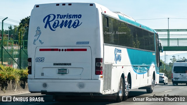 Turismo Romo 105 na cidade de Coyoacán, Ciudad de México, México, por Omar Ramírez Thor2102. Número da foto: #11852385.