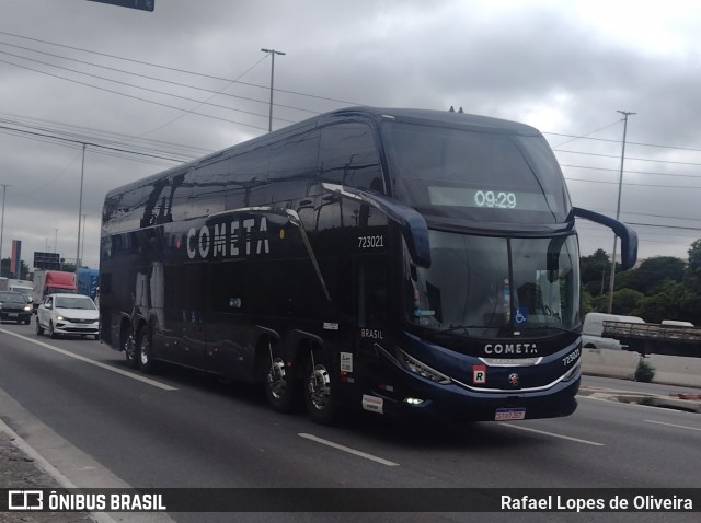 Viação Cometa 723021 na cidade de São Paulo, São Paulo, Brasil, por Rafael Lopes de Oliveira. ID da foto: 11851847.