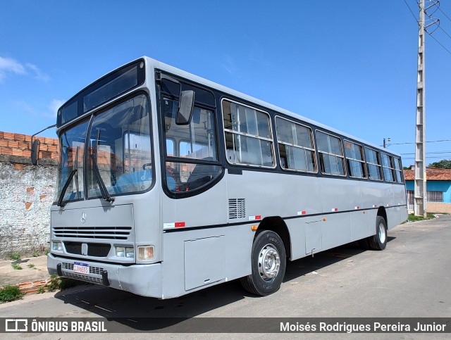 Ônibus Particulares 93 na cidade de São Luís, Maranhão, Brasil, por Moisés Rodrigues Pereira Junior. ID da foto: 11851214.