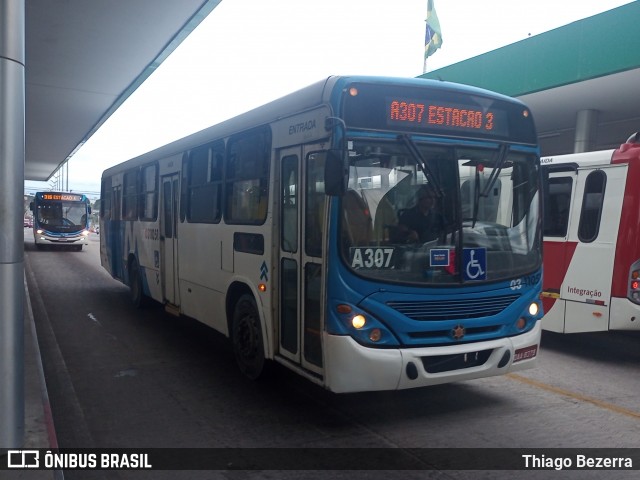 Viação São Pedro 0311051 na cidade de Manaus, Amazonas, Brasil, por Thiago Bezerra. Número da foto: #11853927.
