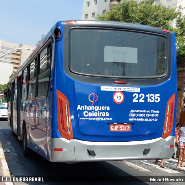 Viação Cidade de Caieiras 22.135 na cidade de São Paulo, São Paulo, Brasil, por Michel Nowacki. ID da foto: 11854968.