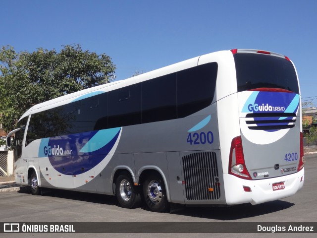 GGuida - Graça e Guida Transportes e Turismo 4200 na cidade de Trindade, Goiás, Brasil, por Douglas Andrez. Número da foto: #11912043.