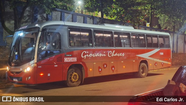 Giovani Chaves Turismo 7500 na cidade de Barão de Cocais, Minas Gerais, Brasil, por Edi Carlos Jr.. Número da foto: #11932075.