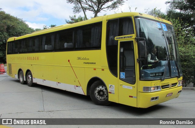 Viação Itapemirim 45215 na cidade de São Paulo, São Paulo, Brasil, por Ronnie Damião. ID da foto: 11936029.