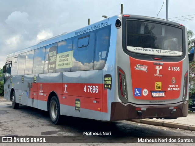 Pêssego Transportes 4 7696 na cidade de São Paulo, São Paulo, Brasil, por Matheus Neri dos Santos. Número da foto: #11936258.