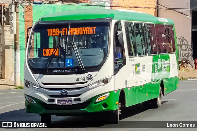 Integração Transportes 4099 na cidade de Cuiabá, Mato Grosso, Brasil, por Leon Gomes. Número da foto: #11940319.