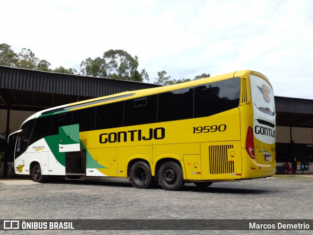 Empresa Gontijo de Transportes 19590 na cidade de Manhuaçu, Minas Gerais, Brasil, por Marcos Demetrio. Número da foto: #11939529.