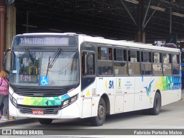 Viação Guaianazes 01 177 na cidade de Santo André, São Paulo, Brasil, por Fabrício Portella Matos. ID da foto: 11939542.