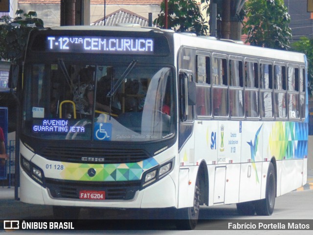 Viação Guaianazes 01 128 na cidade de Santo André, São Paulo, Brasil, por Fabrício Portella Matos. Número da foto: #11939476.