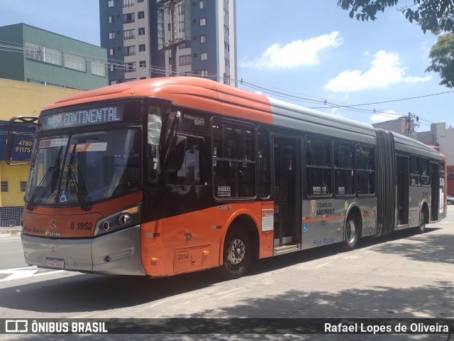 TRANSPPASS - Transporte de Passageiros 8 1952 na cidade de Osasco, São Paulo, Brasil, por Rafael Lopes de Oliveira. Número da foto: #11942550.