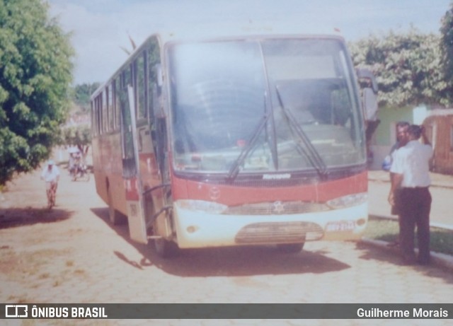 Empresa São Dimas 260 na cidade de Bom Jesus do Galho, Minas Gerais, Brasil, por Guilherme Morais. ID da foto: 11942612.