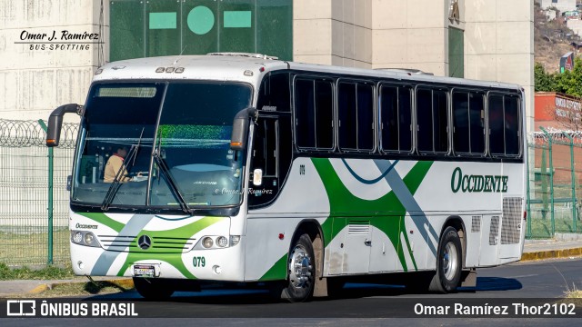 AdeO - Autobuses de Occidente 079 na cidade de Morelia, Michoacán, México, por Omar Ramírez Thor2102. Número da foto: #11942391.