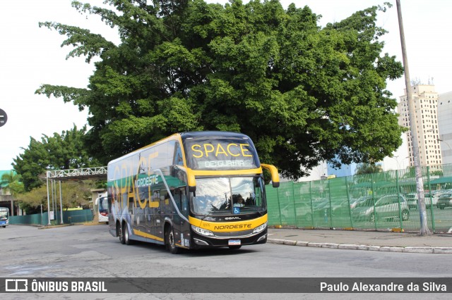 Expresso Nordeste 5976 na cidade de São Paulo, São Paulo, Brasil, por Paulo Alexandre da Silva. ID da foto: 11942928.