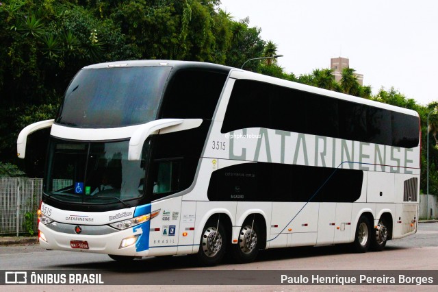 Auto Viação Catarinense 3515 na cidade de Curitiba, Paraná, Brasil, por Paulo Henrique Pereira Borges. ID da foto: 11948641.