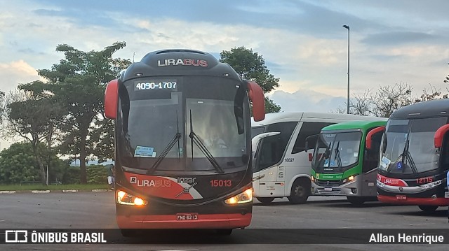 Lirabus 15013 na cidade de Paulínia, São Paulo, Brasil, por Allan Henrique. Número da foto: #11952278.