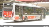 Express Transportes Urbanos Ltda 4 8764 na cidade de São Paulo, São Paulo, Brasil, por Cle Giraldi. Número da foto: #:id.