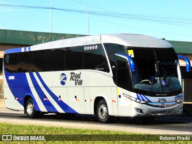 Real Van Locadora de Veículos 2086 na cidade de São José dos Campos, São Paulo, Brasil, por Robson Prado. ID da foto: 11954474.