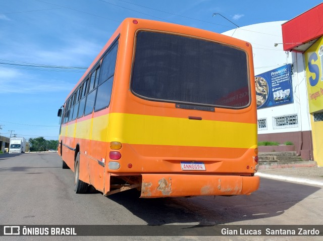 Escolares 0694 na cidade de Ji-Paraná, Rondônia, Brasil, por Gian Lucas  Santana Zardo. Número da foto: #11912574.
