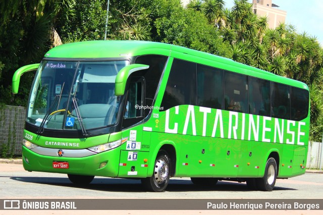 Auto Viação Catarinense 3328 na cidade de Curitiba, Paraná, Brasil, por Paulo Henrique Pereira Borges. Número da foto: #11913805.