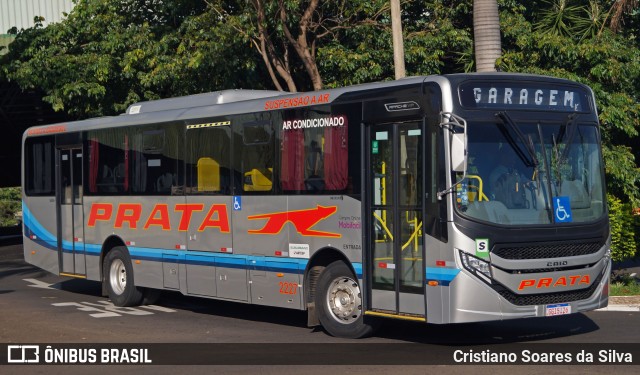 Expresso de Prata 2227 na cidade de Bauru, São Paulo, Brasil, por Cristiano Soares da Silva. Número da foto: #11963680.