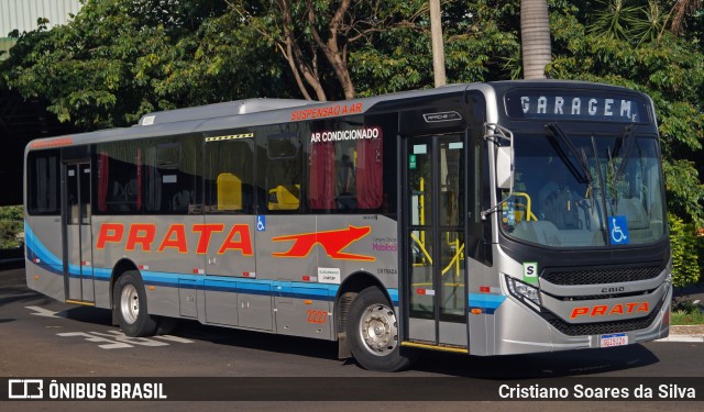 Expresso de Prata 2227 na cidade de Bauru, São Paulo, Brasil, por Cristiano Soares da Silva. ID da foto: 11963680.