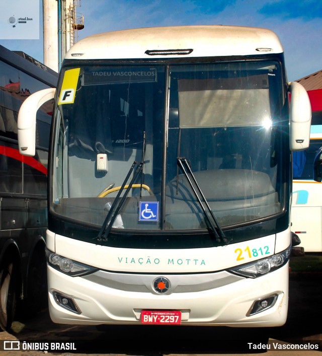 Viação Motta 21812 na cidade de Uberaba, Minas Gerais, Brasil, por Tadeu Vasconcelos. ID da foto: 11961858.