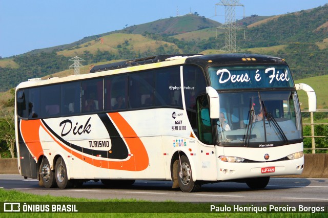 Dick Turismo 6517 na cidade de Roseira, São Paulo, Brasil, por Paulo Henrique Pereira Borges. Número da foto: #11965604.