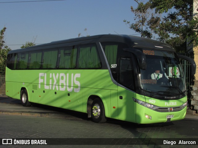 FlixBus 507 na cidade de Santiago, Santiago, Metropolitana de Santiago, Chile, por Diego  Alarcon. ID da foto: 11964814.