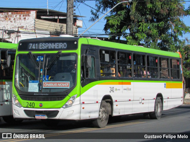 Rodoviária Caxangá 240 na cidade de Recife, Pernambuco, Brasil, por Gustavo Felipe Melo. Número da foto: #11974037.