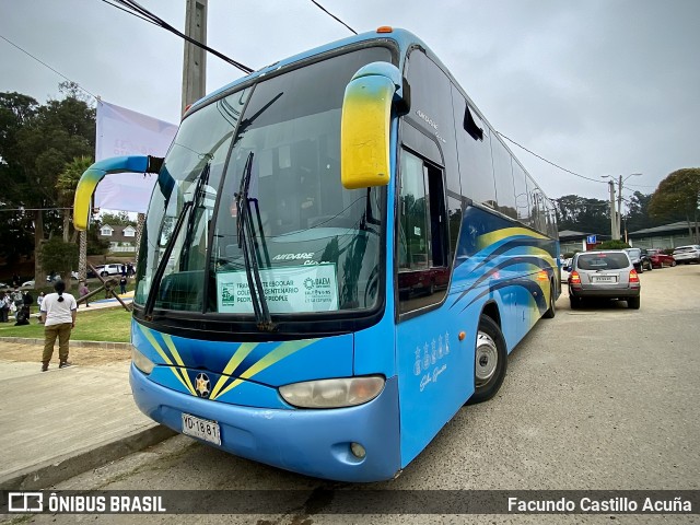 Ônibus Particulares 81 na cidade de Santo Domingo, San Antonio, Valparaíso, Chile, por Facundo Castillo Acuña. ID da foto: 11978870.