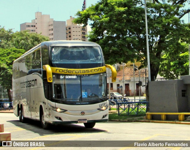 RodeRotas - Rotas de Viação do Triângulo 2213 na cidade de Sorocaba, São Paulo, Brasil, por Flavio Alberto Fernandes. Número da foto: #11915029.