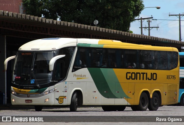 Empresa Gontijo de Transportes 18715 na cidade de Vitória da Conquista, Bahia, Brasil, por Rava Ogawa. ID da foto: 11916154.