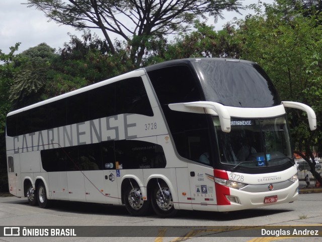 Auto Viação Catarinense 3728 na cidade de São Paulo, São Paulo, Brasil, por Douglas Andrez. ID da foto: 11914628.